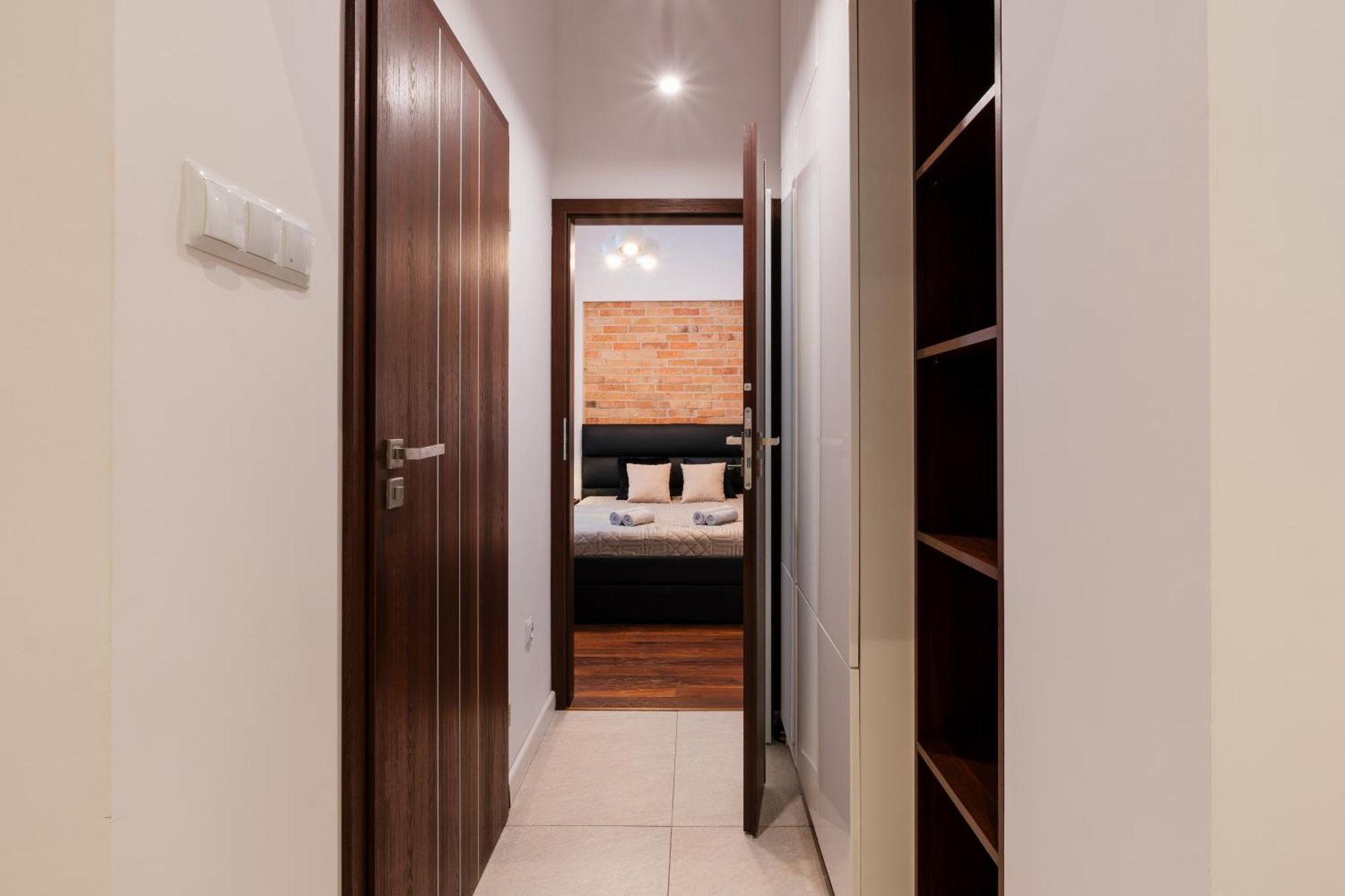 Luna Prestige Suite Kraków Exteriör bild